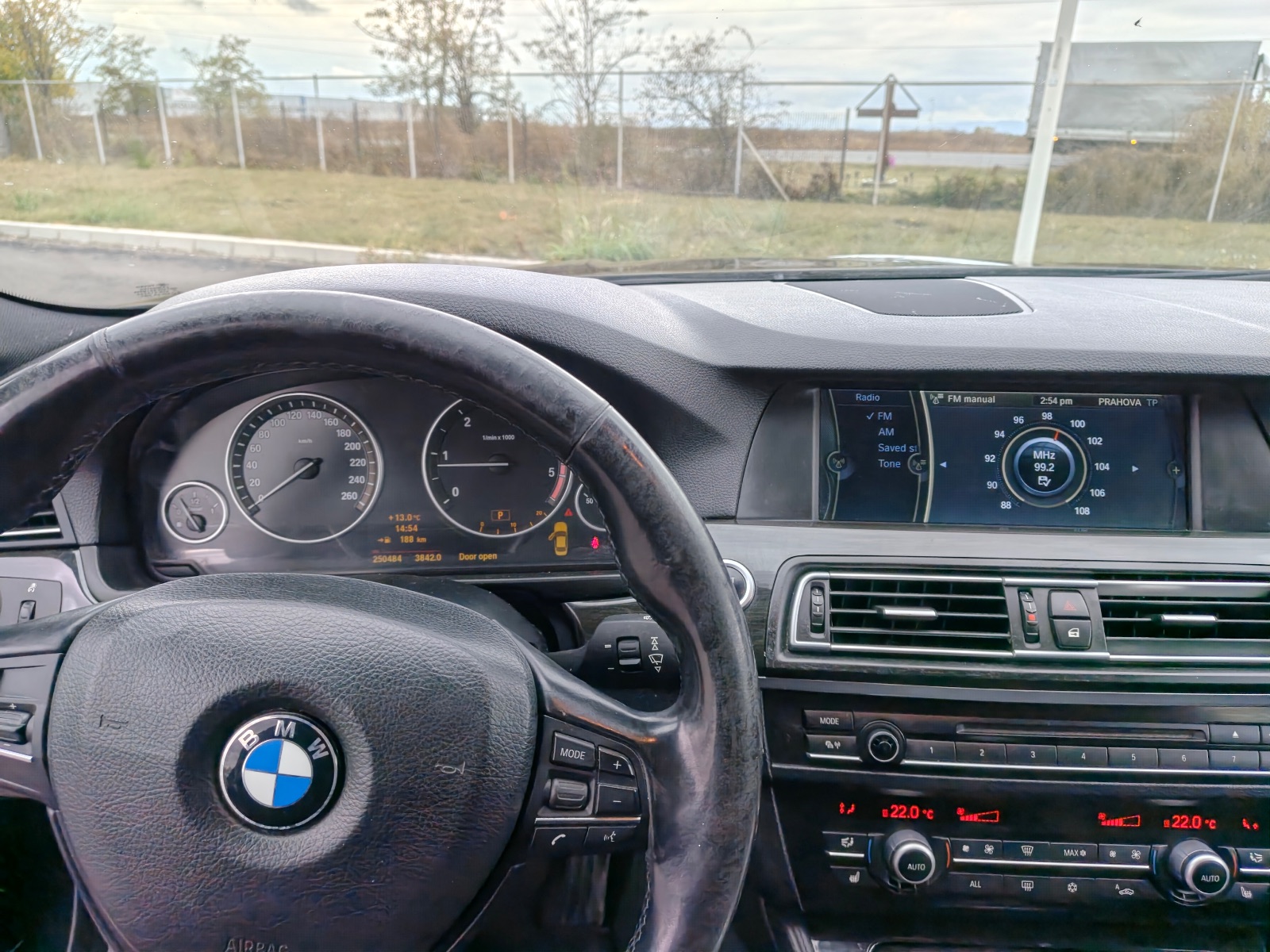 BMW Seria 5 F10, poza 13 din 16