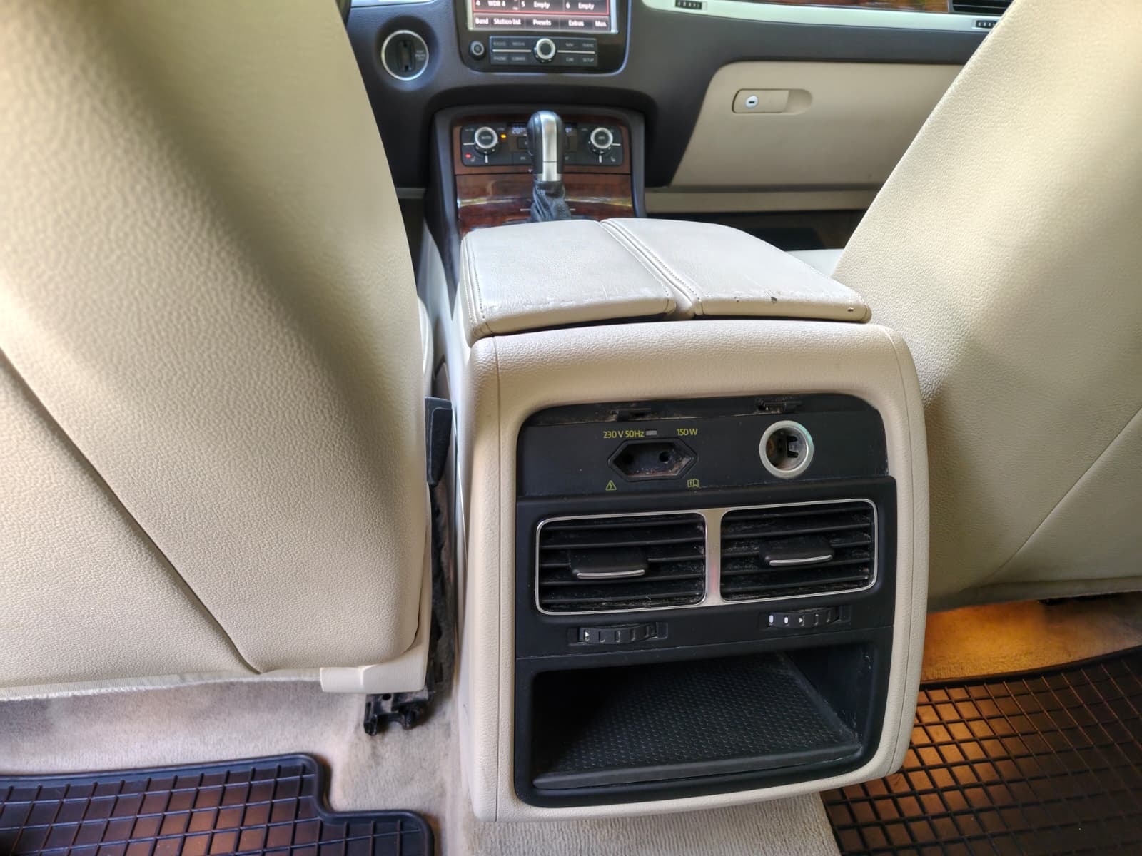 Volkswagen Touareg, poza 13 din 20