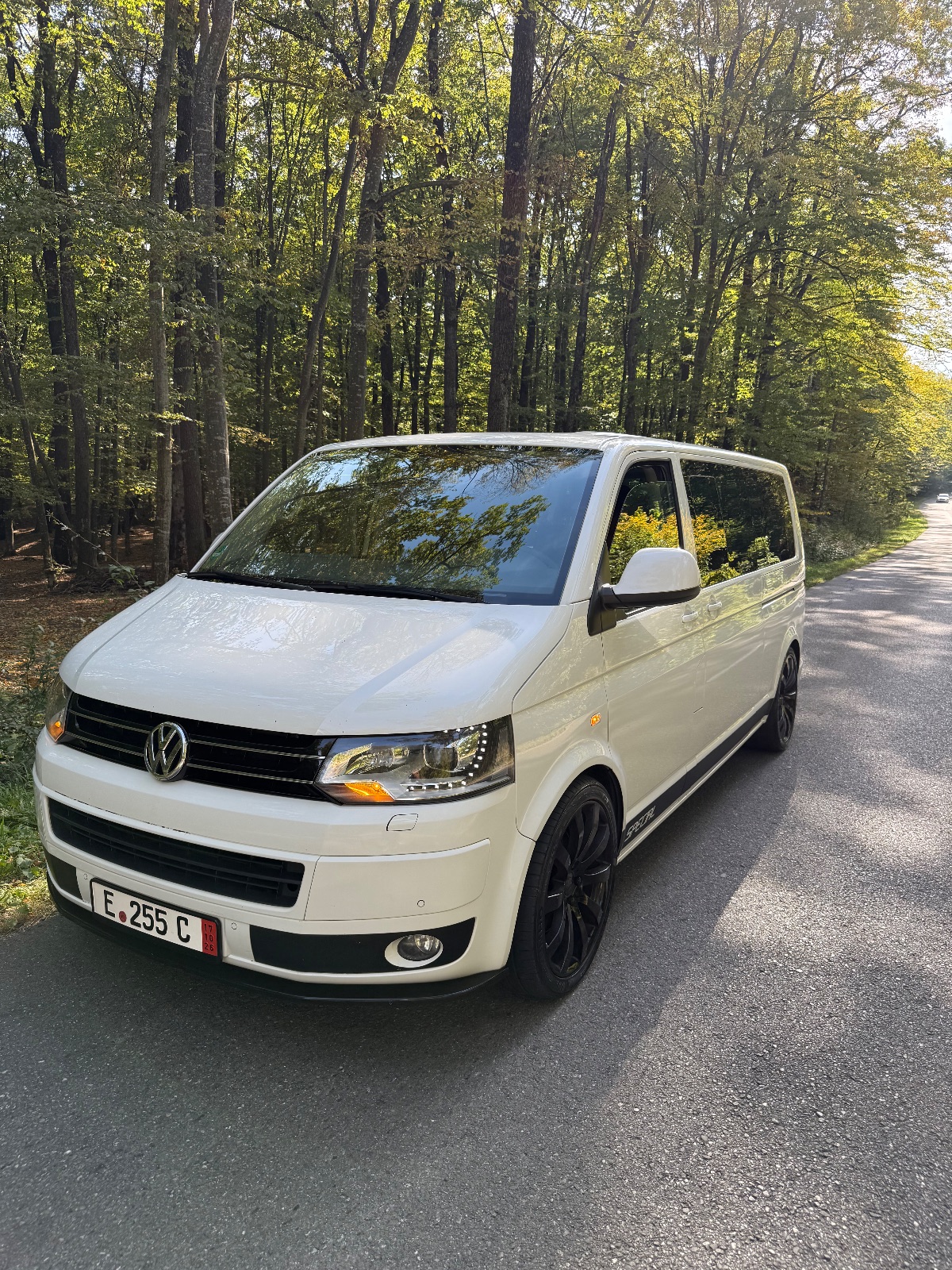 Volkswagen T6 Caravelle, poza 2 din 10