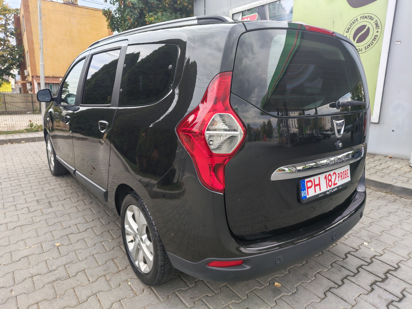 Dacia Lodgy, poza 8 din 16